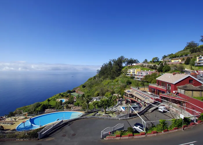 Station touristique Village Cabo Girao 4*