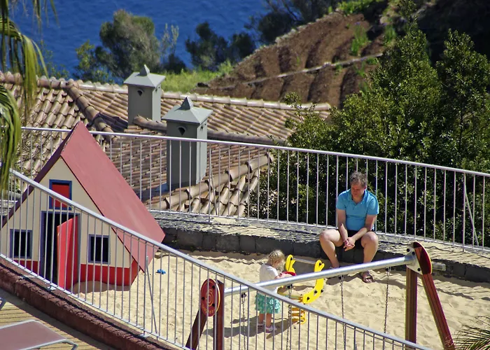 Village Cabo Girao Camara de Lobos