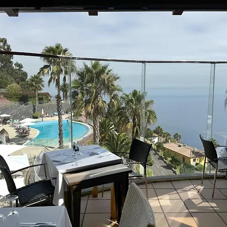 Üdülőközpont Village Cabo Girao Câmara de Lobos