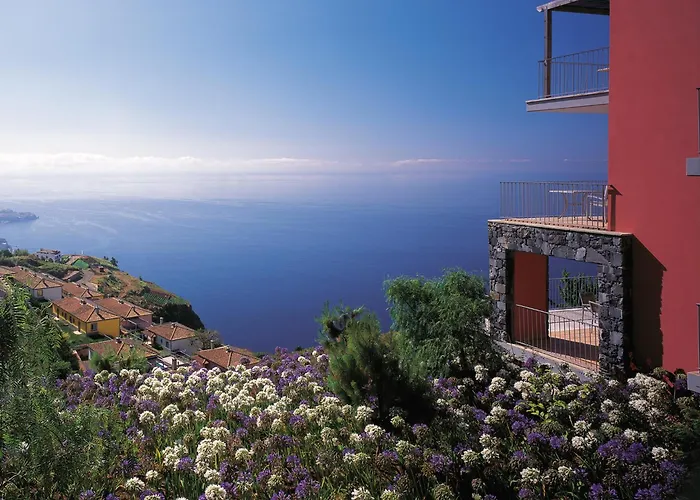 Resort Village Cabo Girao 4*