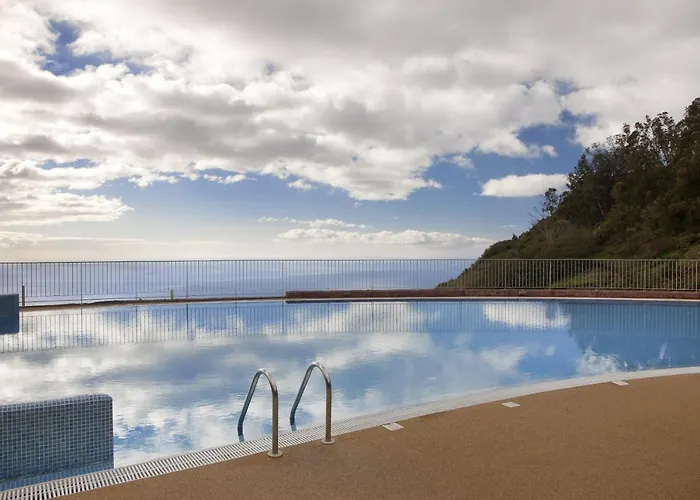 Village Cabo Girao Resort